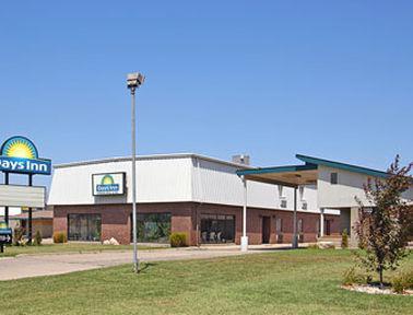 Days Inn By Wyndham Emporia Buitenkant foto